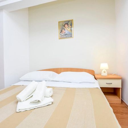 Apartments Jasna Primošten Eksteriør billede