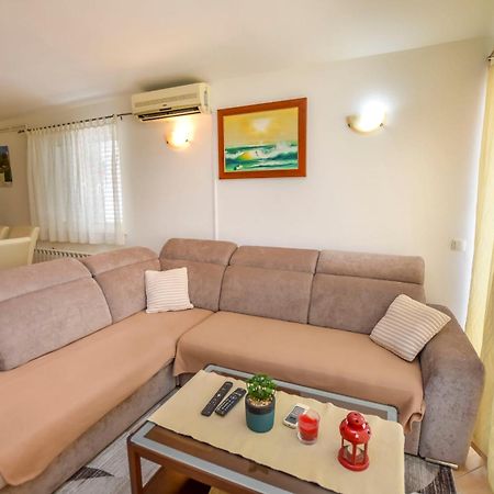 Apartments Jasna Primošten Eksteriør billede