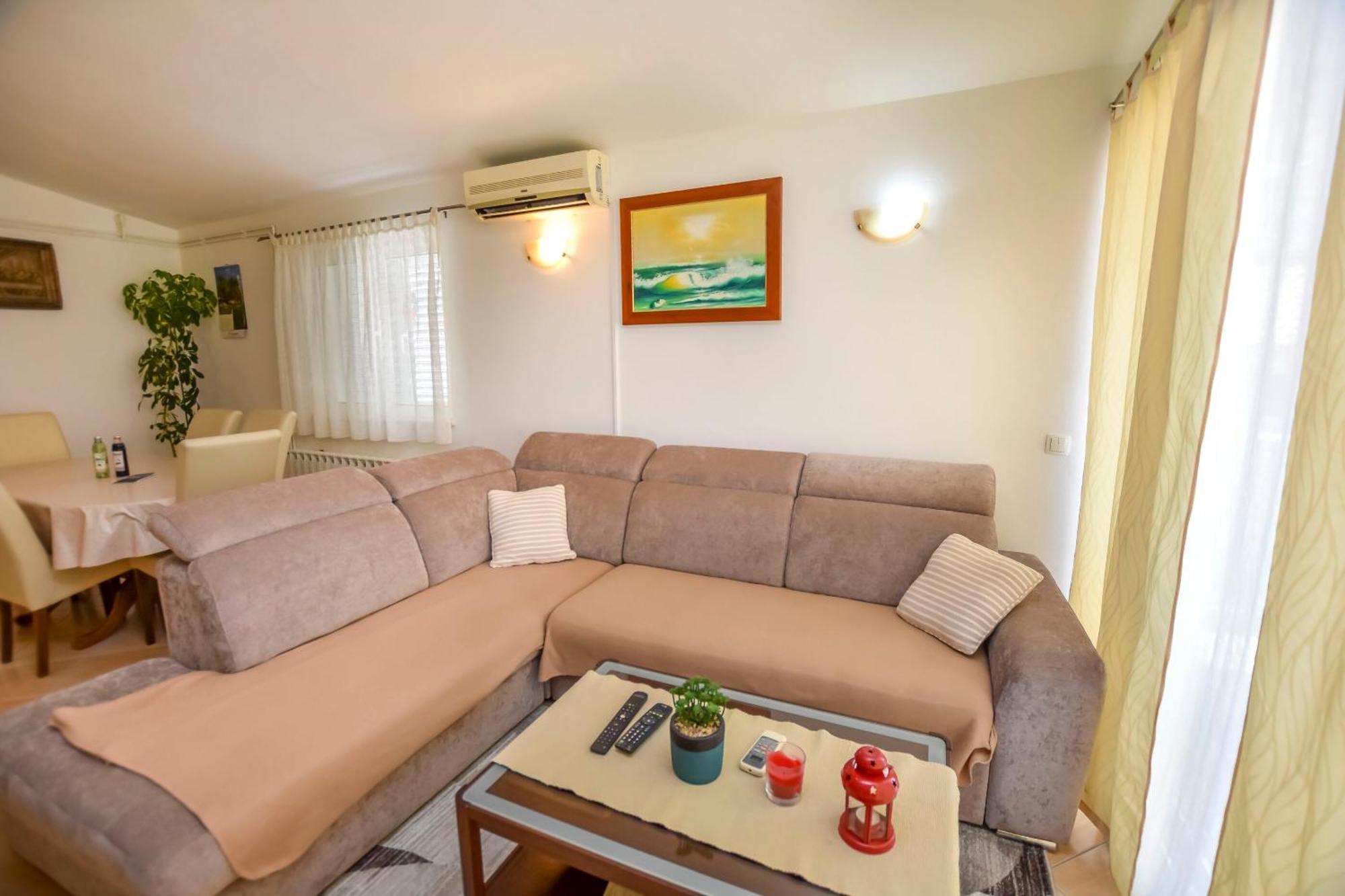 Apartments Jasna Primošten Eksteriør billede